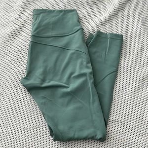 Lululemon leggings sz 6